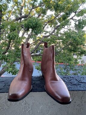 Woman s Brown Leather Chukka Boots — Sleek Pull-On Style
